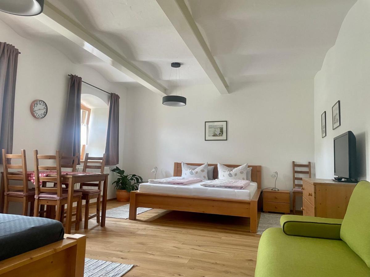 Pension Bernhardhof Otterfing Ngoại thất bức ảnh